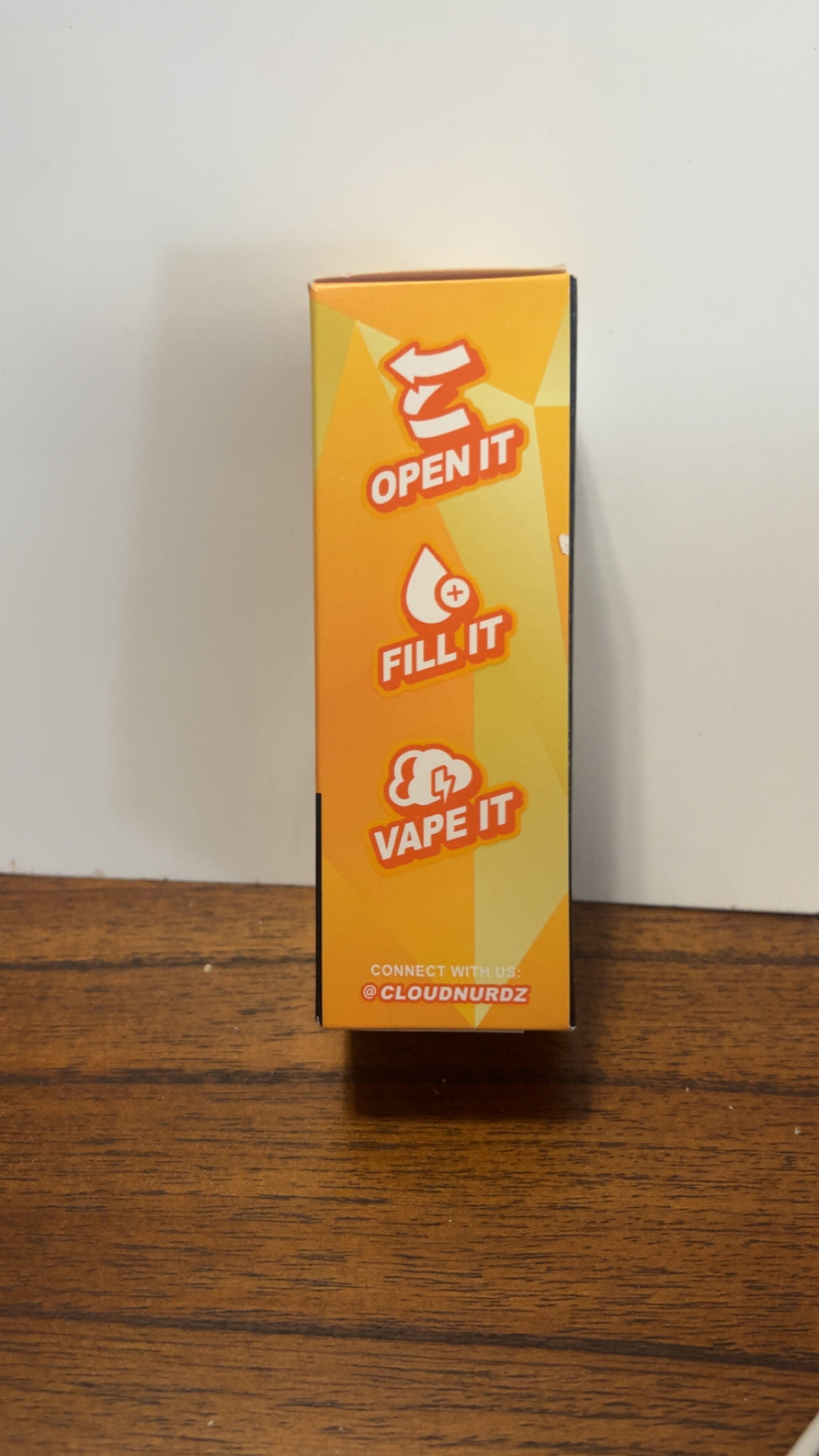 Cloud Nurdz Pineapple Mango 6 mg 100ml